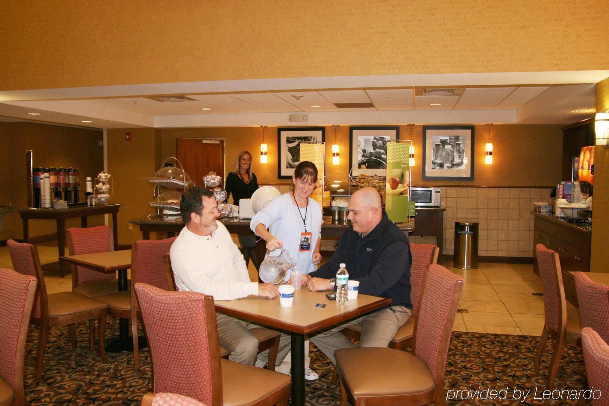 Hampton Inn&Suites Navarre Restaurant foto