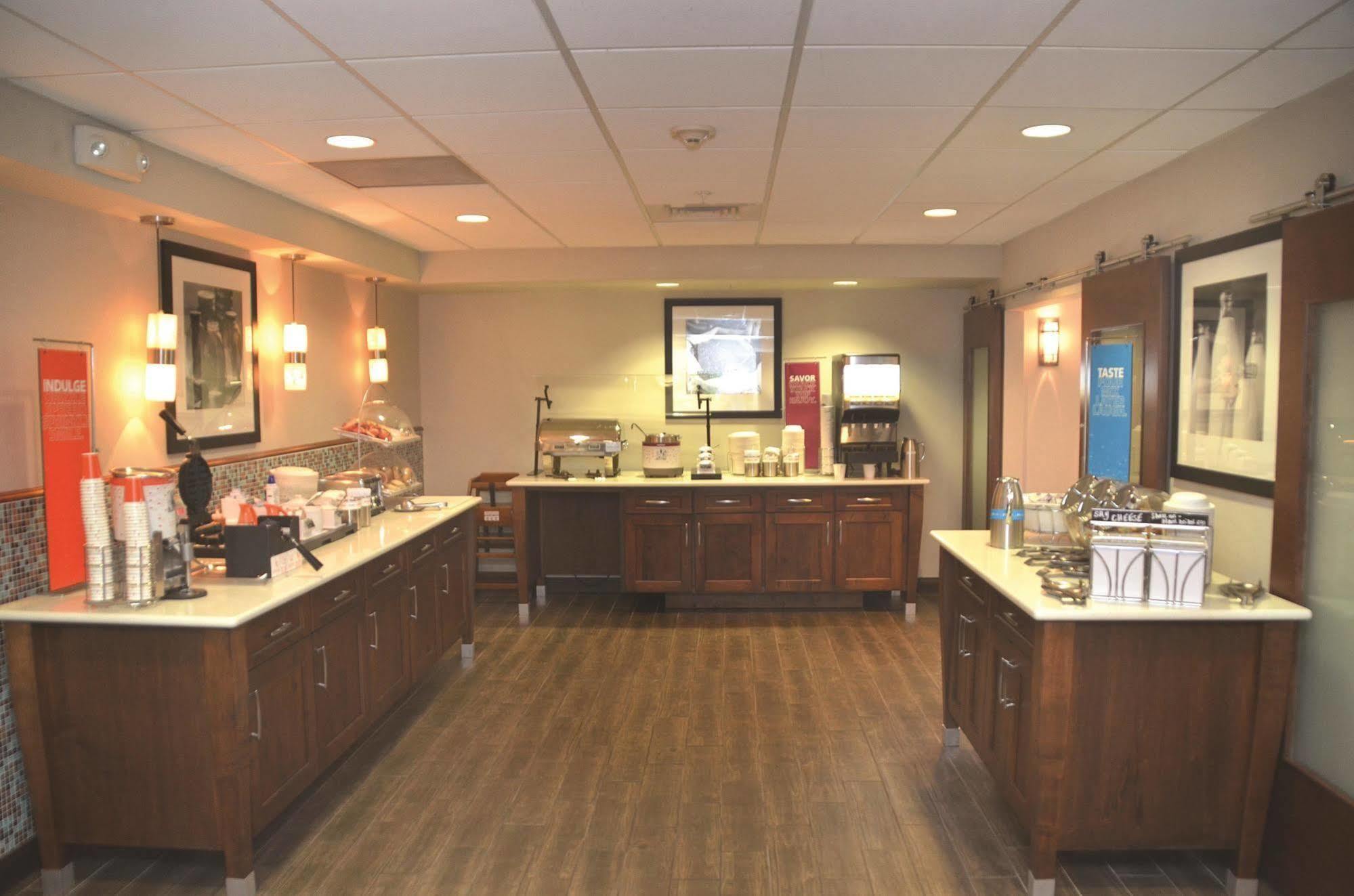Hampton Inn&Suites Navarre Buitenkant foto